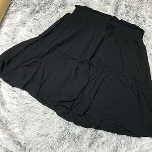 Kirundo - Chic Black Midi Skirt for Women